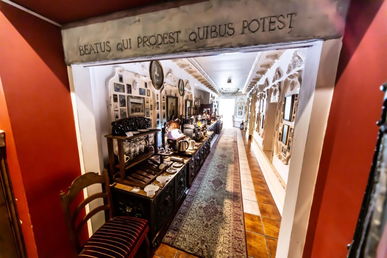 Dwor Boratyn Bed & Breakfast ภายนอก รูปภาพ