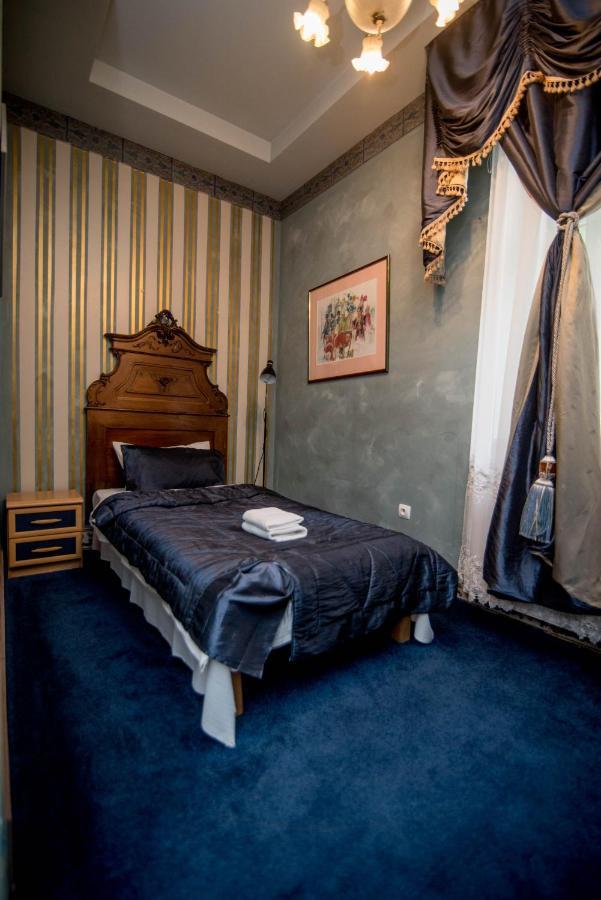Dwor Boratyn Bed & Breakfast ภายนอก รูปภาพ