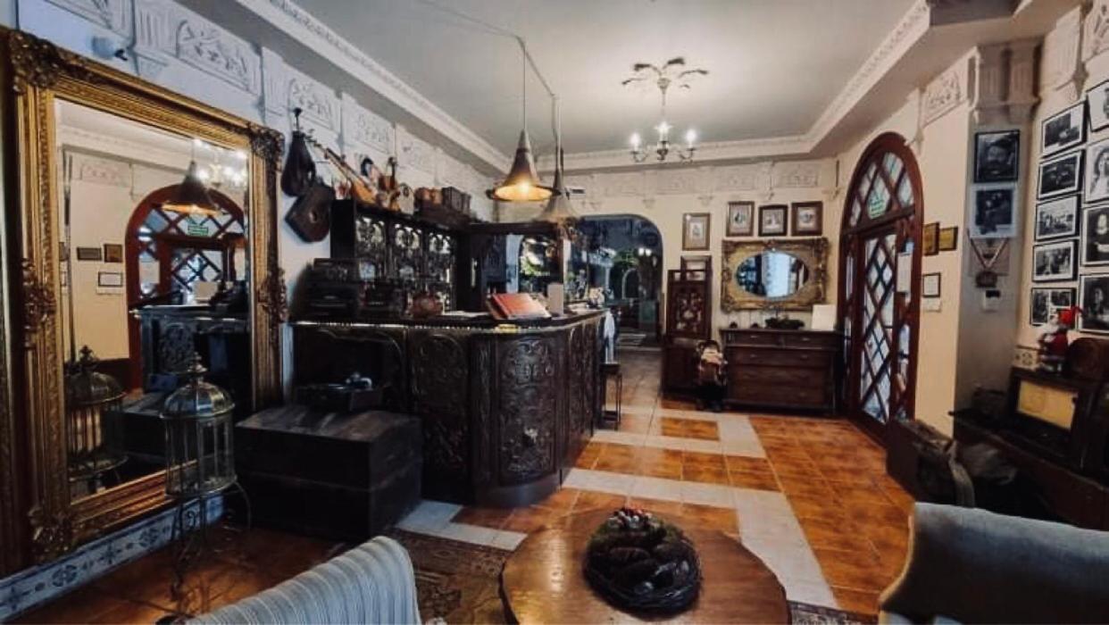 Dwor Boratyn Bed & Breakfast ภายนอก รูปภาพ