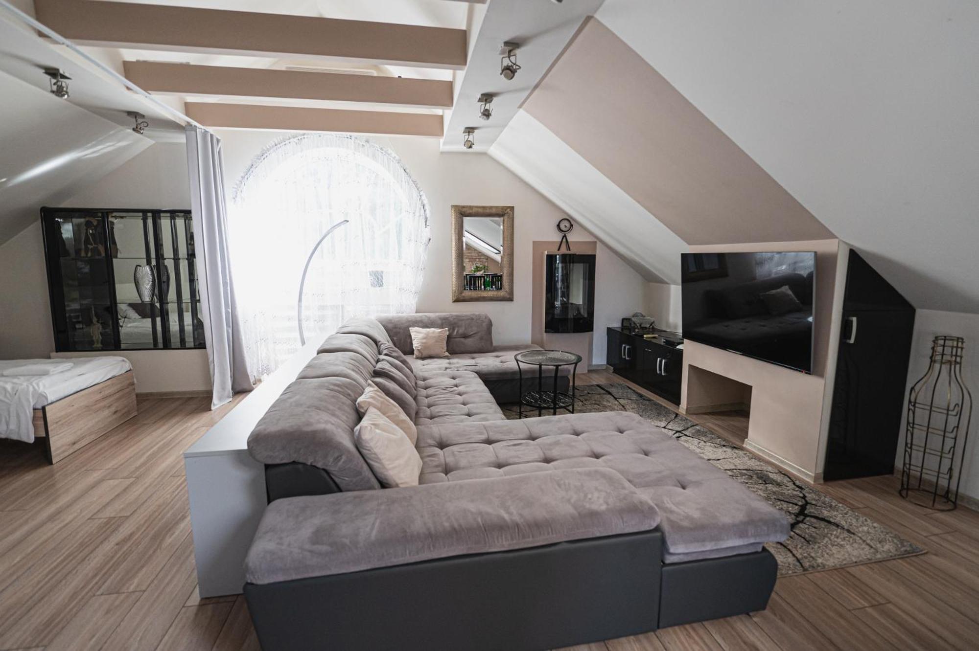 Dwor Boratyn Bed & Breakfast ภายนอก รูปภาพ