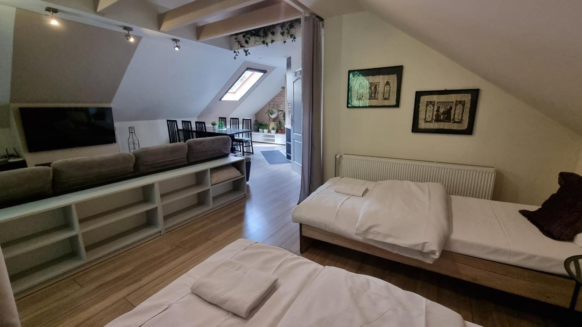 Dwor Boratyn Bed & Breakfast ภายนอก รูปภาพ