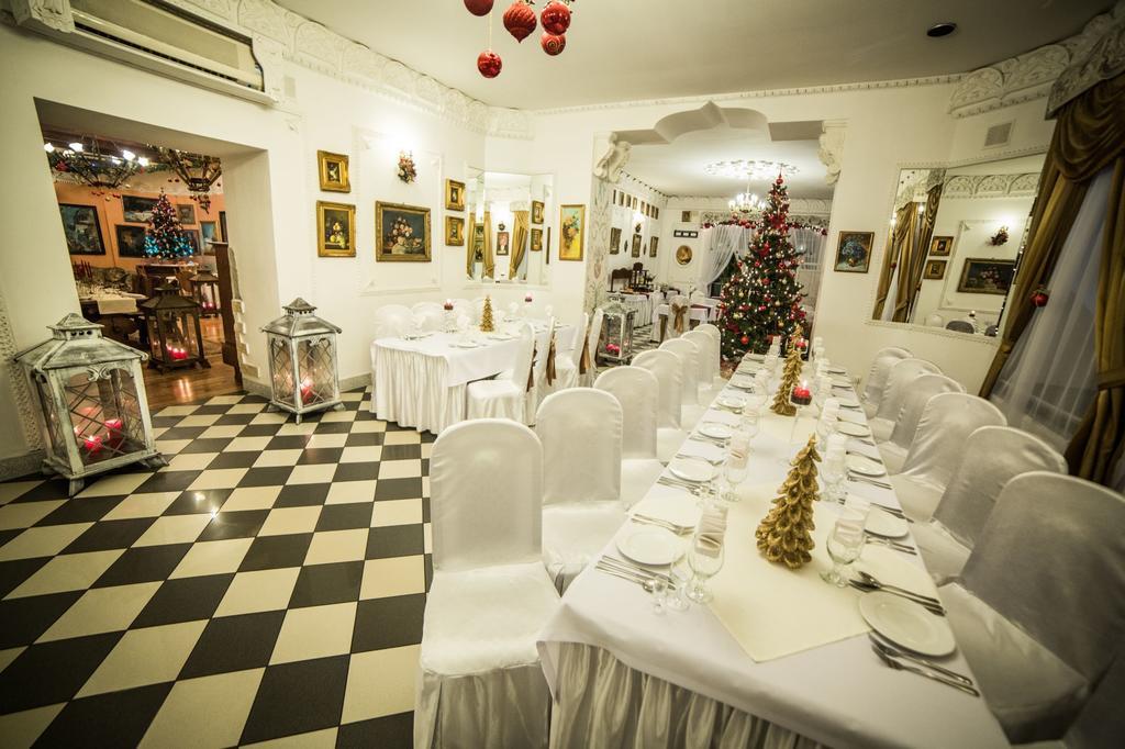 Dwor Boratyn Bed & Breakfast ภายนอก รูปภาพ