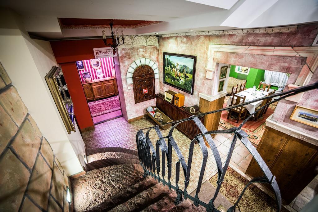 Dwor Boratyn Bed & Breakfast ภายนอก รูปภาพ
